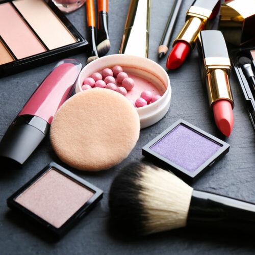 5 makeup tips for concealing skin lesions